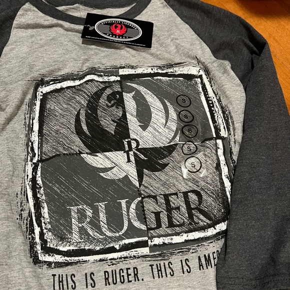 Ruger Gun Raglan Three Quarter Length Sleeve. NWT Adult Small - Picture 3 of 3